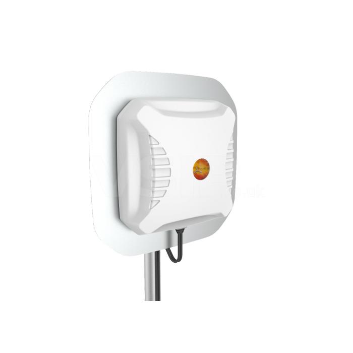 Poynting XPOL-16 X-Polarised High Gain Uni-Directional LTE Antenna